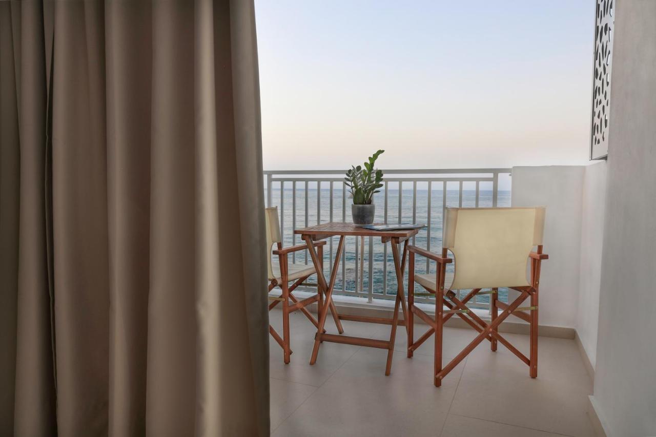 Sea Breeze Hotel (Adults Only) Χερσόνησος Εξωτερικό φωτογραφία