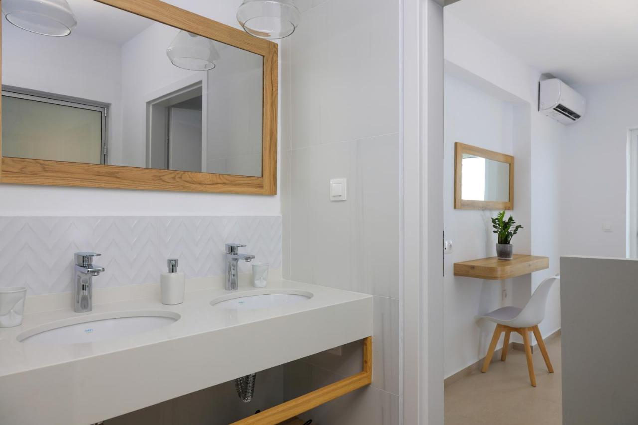 Sea Breeze Hotel (Adults Only) Χερσόνησος Εξωτερικό φωτογραφία