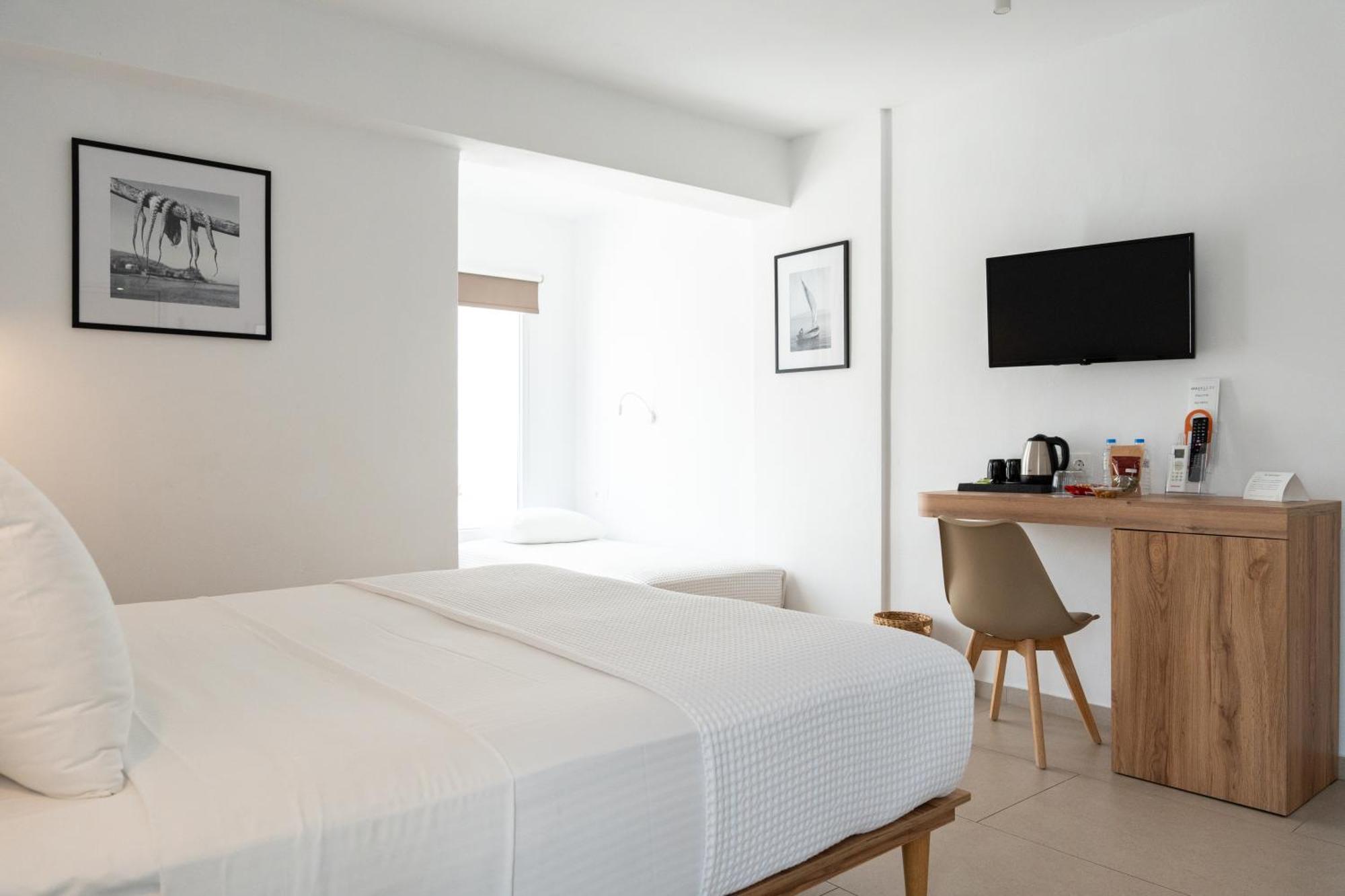 Sea Breeze Hotel (Adults Only) Χερσόνησος Εξωτερικό φωτογραφία